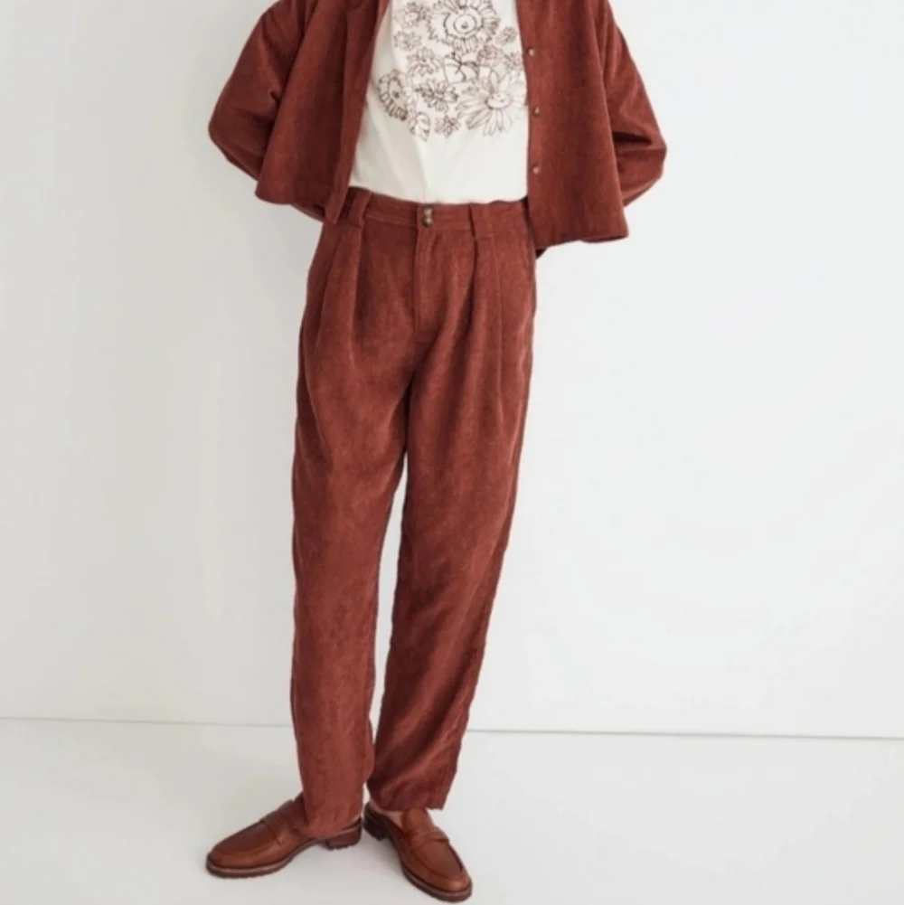 Madewell Corduroy High-Rise Tapered Pants Size 10 Dusty Redwood - Picture 2 of 15